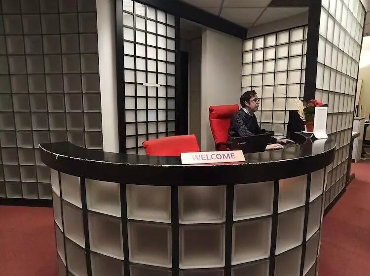 Le Case Della Ste   Hostel Grattacielo