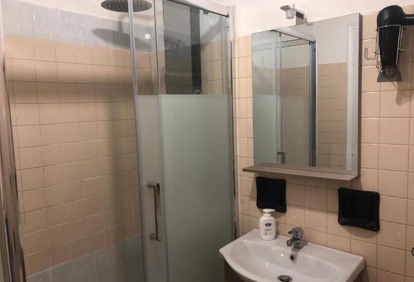 پانسیون Venice Diamond