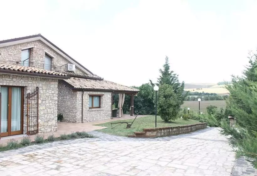 Aamiaismajoitus (B&B) Il Casale Della Gioia