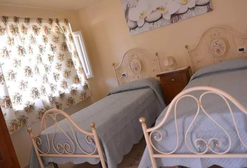 تختخواب و صبحانه La Locanda Francigena