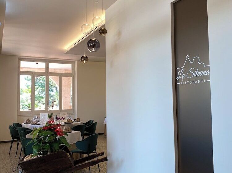 여관 La Silvana