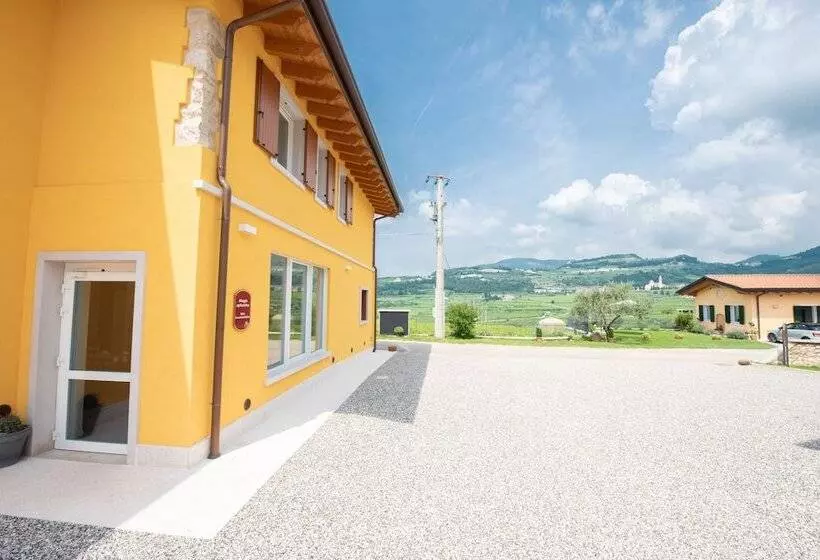 田舎風ホテル Le Bignele   Alloggio Agrituristico