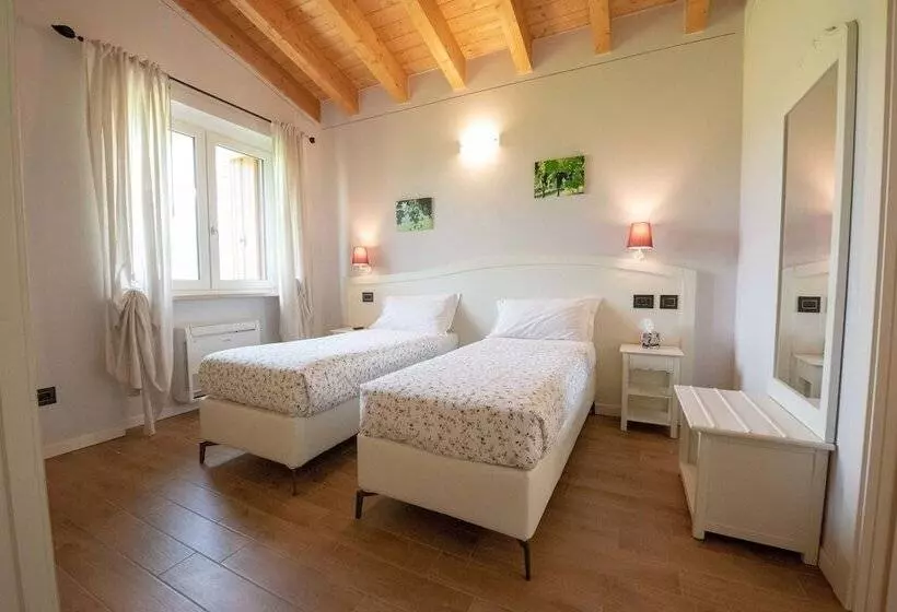 田舎風ホテル Le Bignele   Alloggio Agrituristico