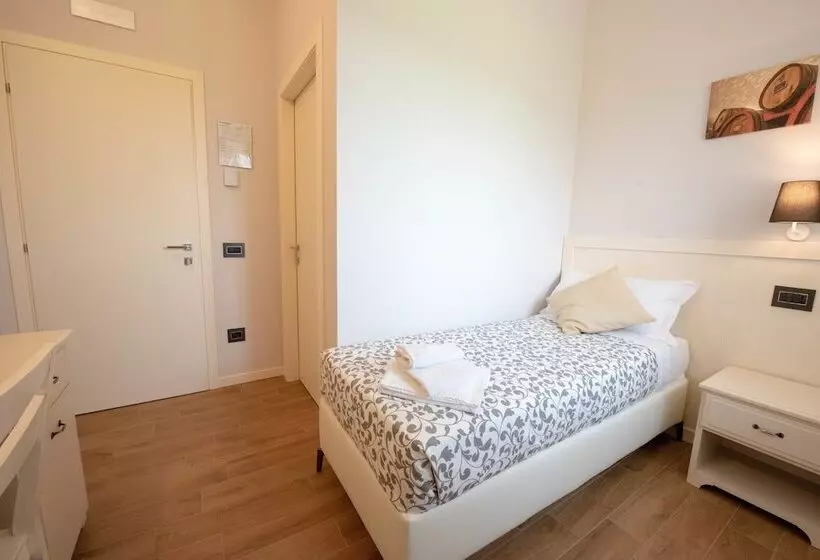 田舎風ホテル Le Bignele   Alloggio Agrituristico