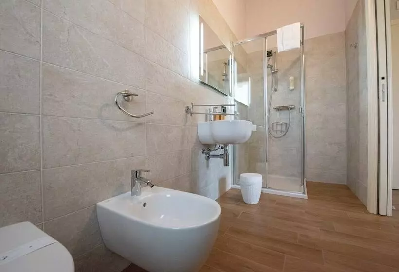 田舎風ホテル Le Bignele   Alloggio Agrituristico