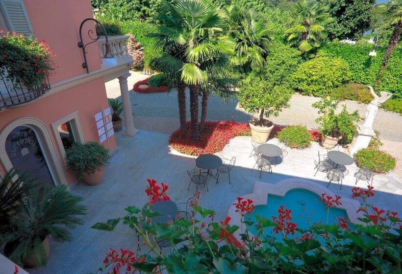 هتل Villa Delle Palme