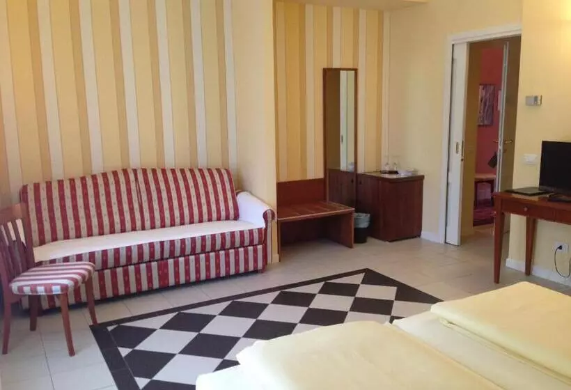 هتل Villa Delle Palme