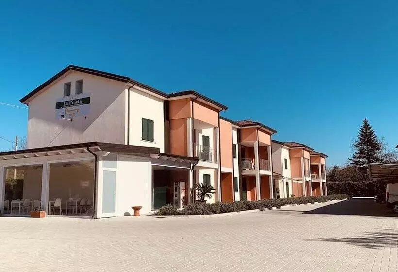 Residenssi Rta La Pineta