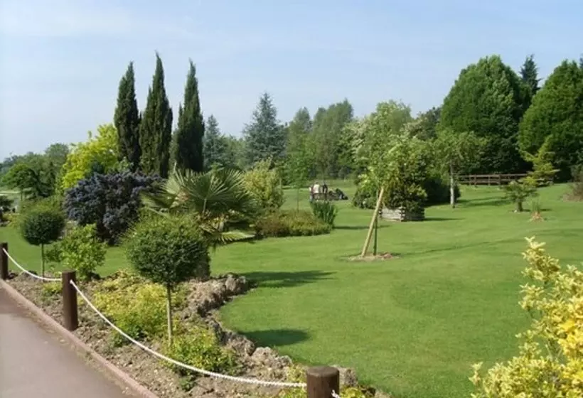 בית מלון כפרי Abbaye Du Golf De Lesigny