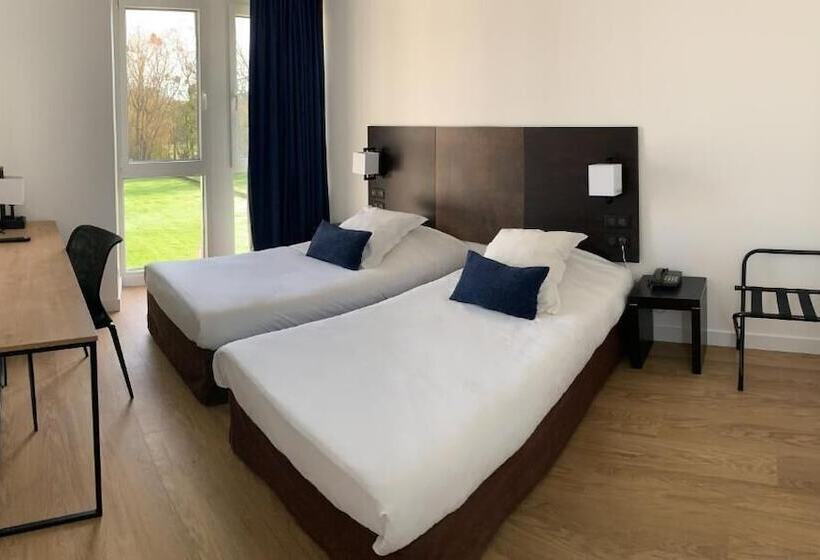 فندق Abbaye Du Golf De Lesigny