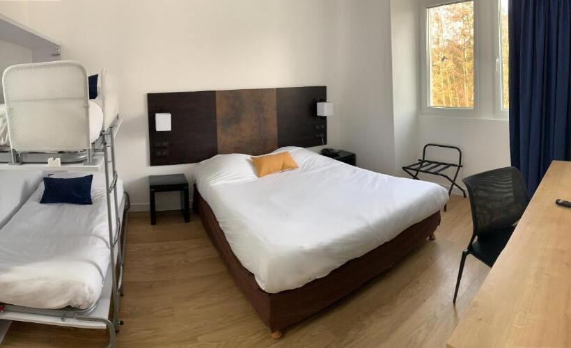 فندق Abbaye Du Golf De Lesigny