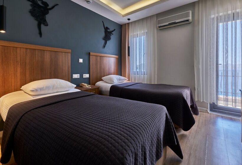 هتل Aqua Princess