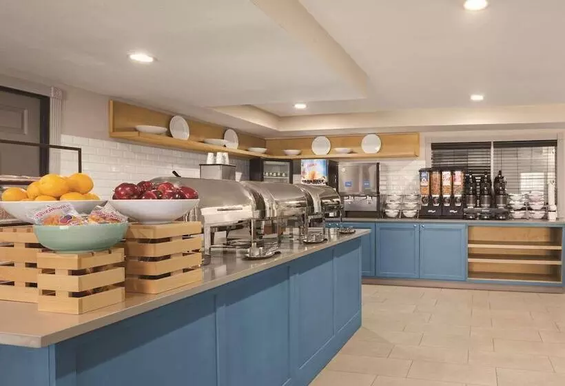 酒店 Country Inn & Suites By Radisson, Dubuque, Ia