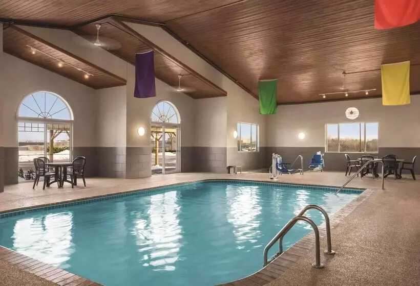 酒店 Country Inn & Suites By Radisson, Dubuque, Ia