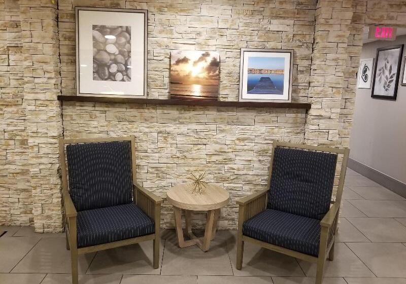 فندق Country Inn & Suites By Radisson, Nashville Airport East, Tn