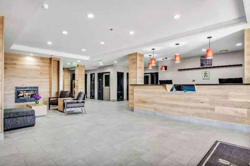 ホテル Country Inn & Suites By Radisson, Oklahoma City At Northwest Expressway, Ok