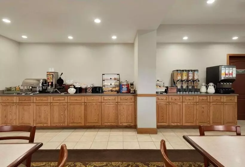 Отель Country Inn & Suites By Radisson, St. Augustine Downtown Historic District, Fl