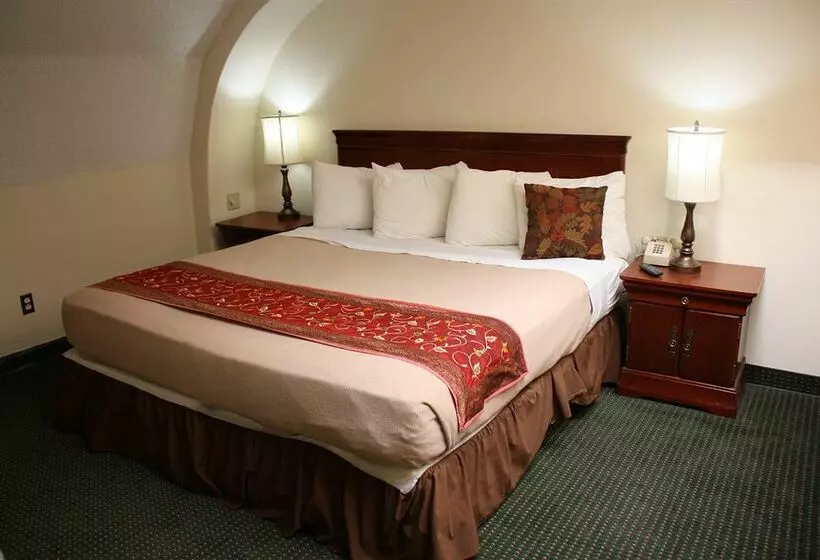 هتل Grand Royale Clarion Collection