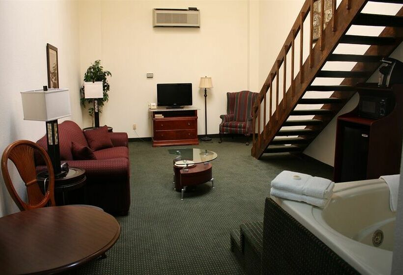 Hotel Grand Royale Clarion Collection