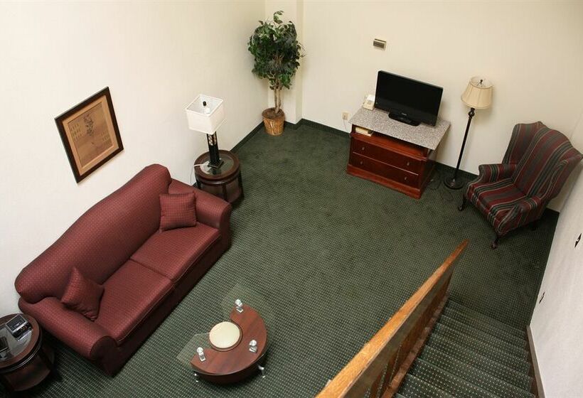 Hotel Grand Royale Clarion Collection