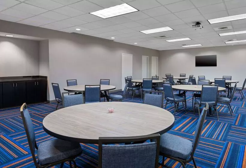 ホテル Hampton Inn Charlotteuptown