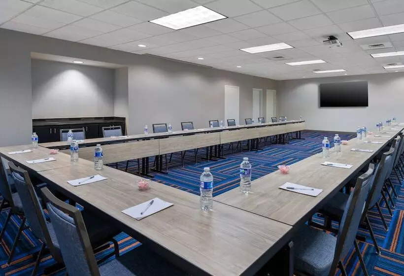 ホテル Hampton Inn Charlotteuptown