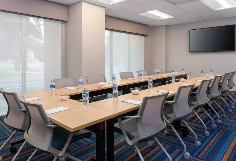 ホテル Hampton Inn Charlotteuptown