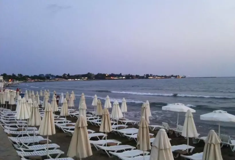 Hotel Hera Beach