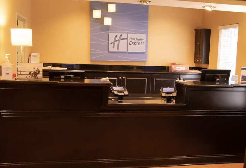 ホテル Holiday Inn Express & Suites Columbus East   Reynoldsburg, An Ihg