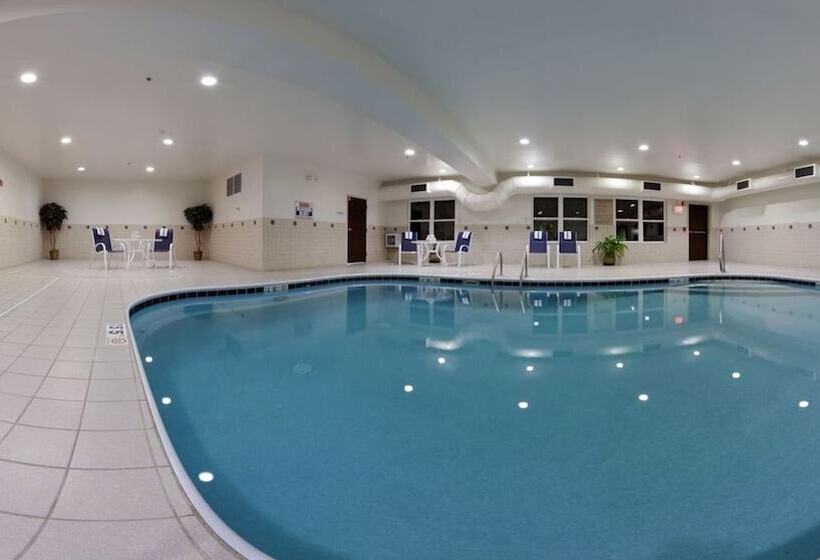 ホテル Holiday Inn Express & Suites Columbus East   Reynoldsburg, An Ihg