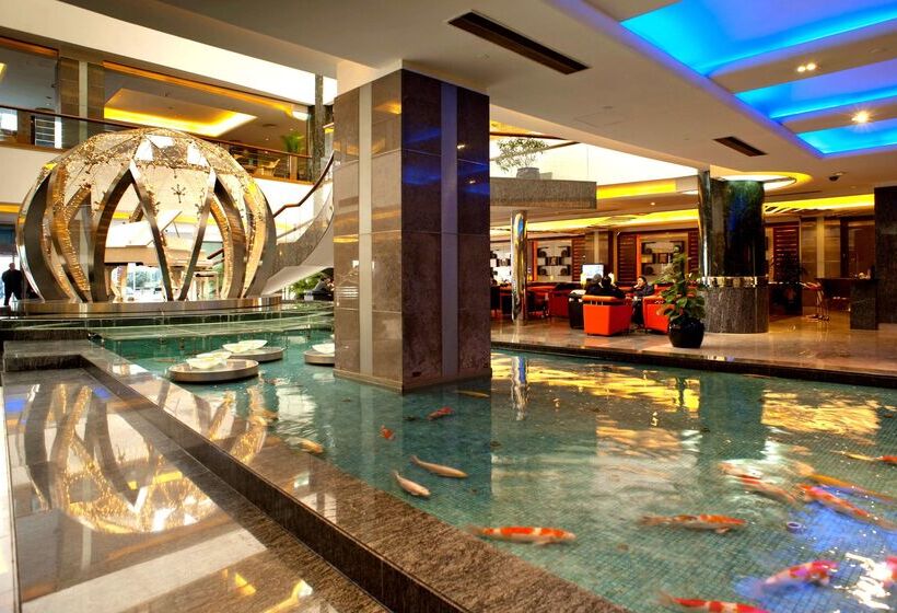 ホテル Howard Johnson Ginwa Plaza