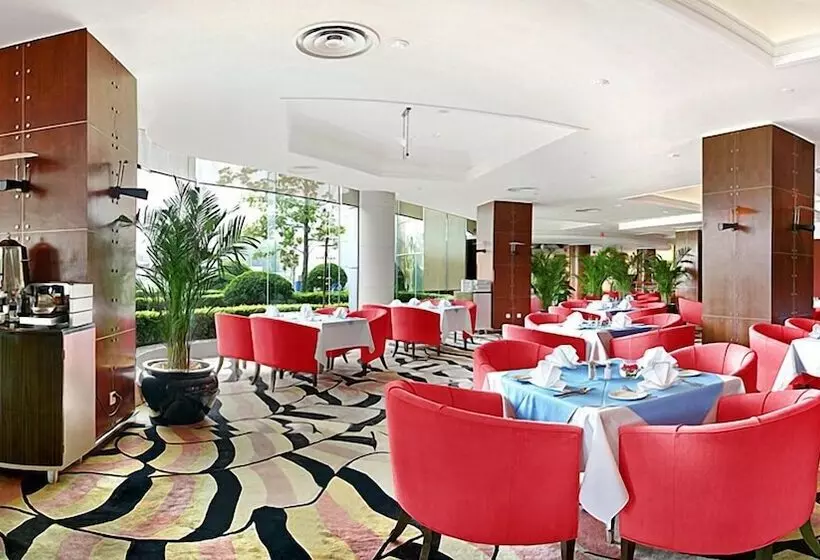 Hotel Howard Johnson Ginwa Plaza