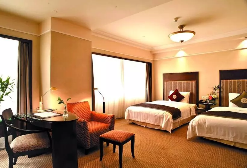 Hotel Howard Johnson Ginwa Plaza