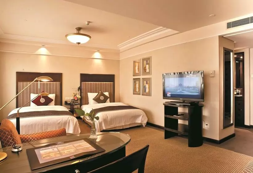 Hotel Howard Johnson Ginwa Plaza