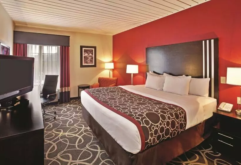 ホテル La Quinta Inn & Suites By Wyndham Elkview Charleston Ne
