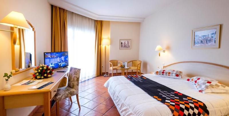 Hotel Medina Belisaire And Thalasso