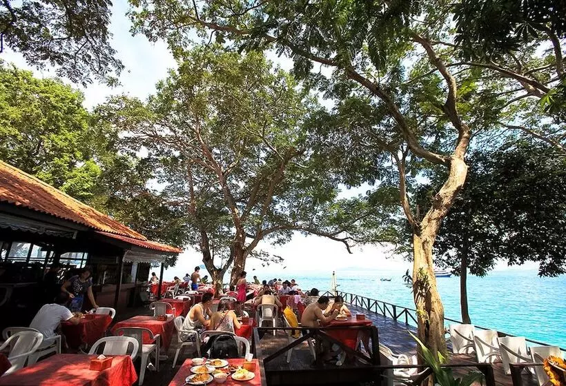 בית מלון כפרי Phi Phi Natural Resort