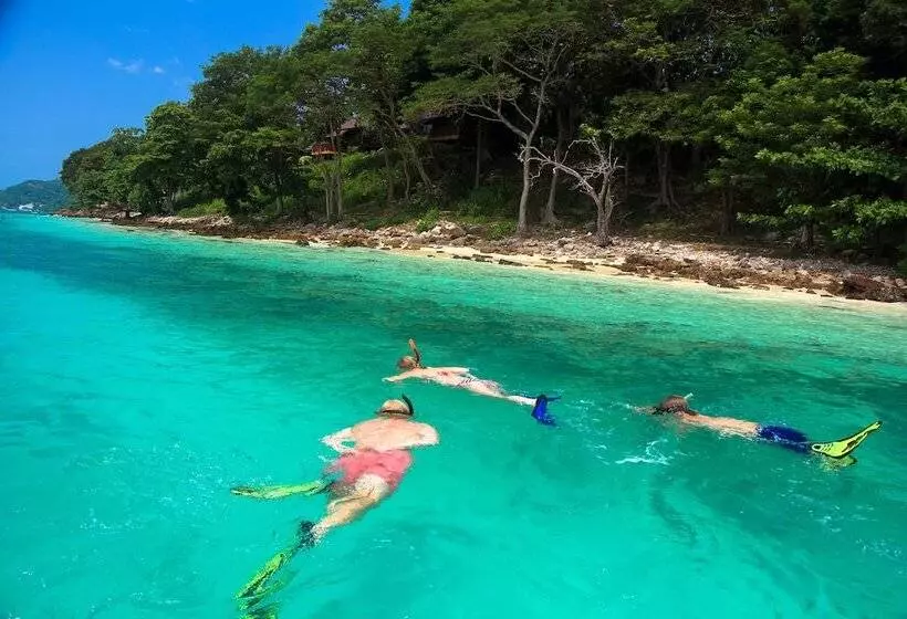 בית מלון כפרי Phi Phi Natural Resort