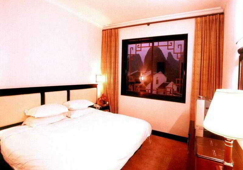 Hotel Regency Holiday