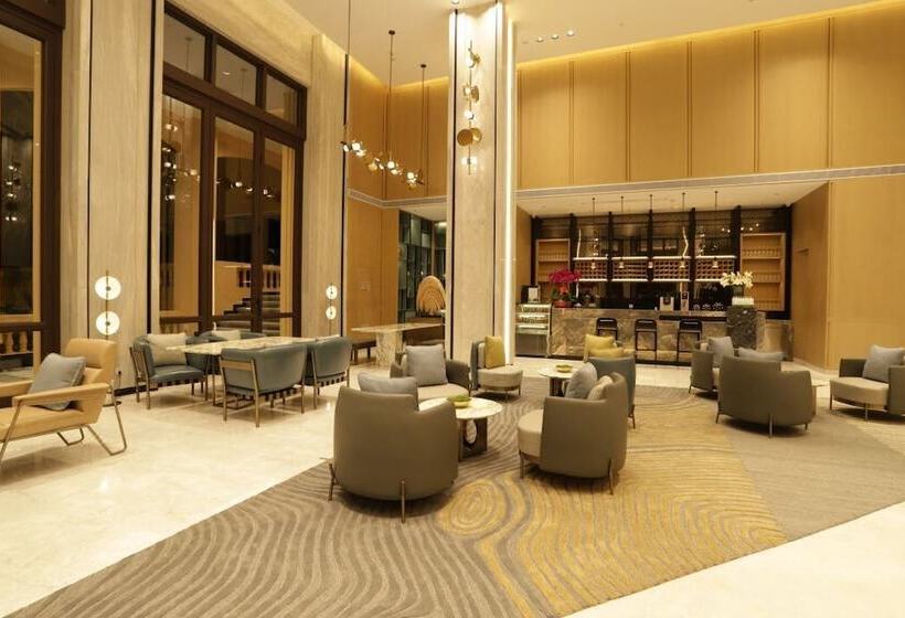 בית מלון כפרי Sanya Golden Phoenix Sea View