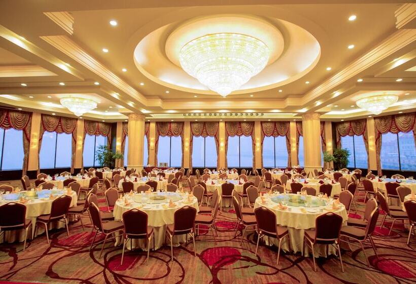 Otel Yantai Golden Gulf