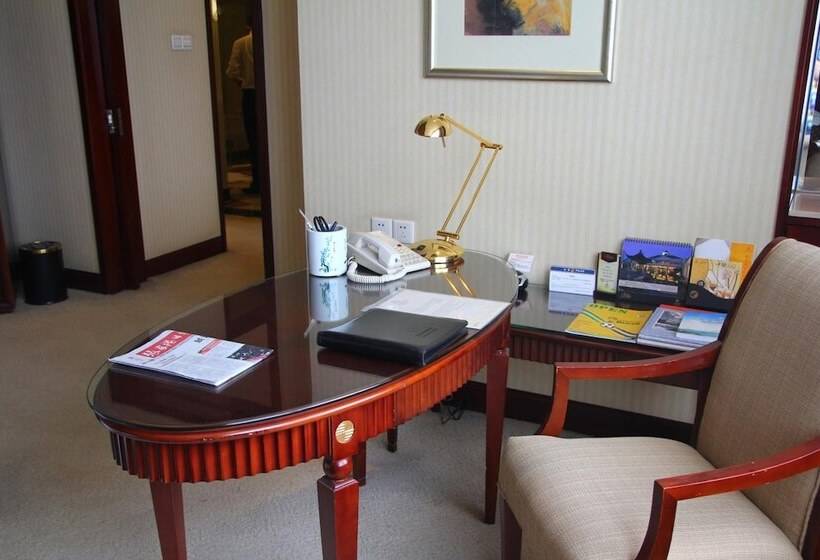 Huafang Jinling International Hotel Zhangjiagang