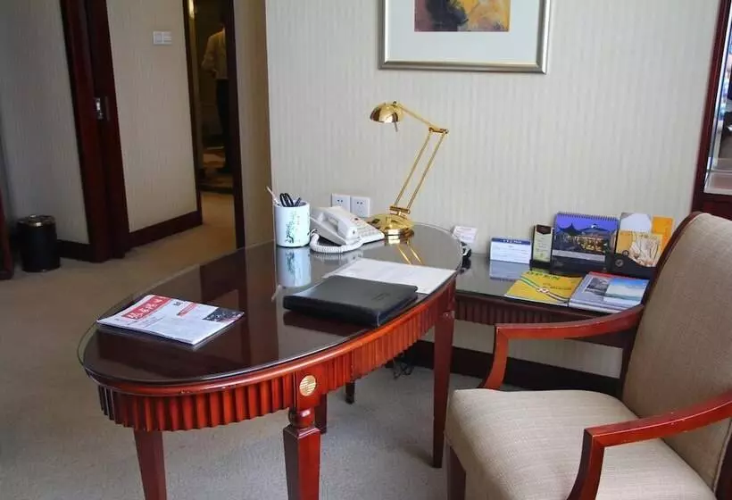 Huafang Jinling International Hotel Zhangjiagang