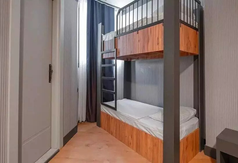 Jura Hotels Ada Beach