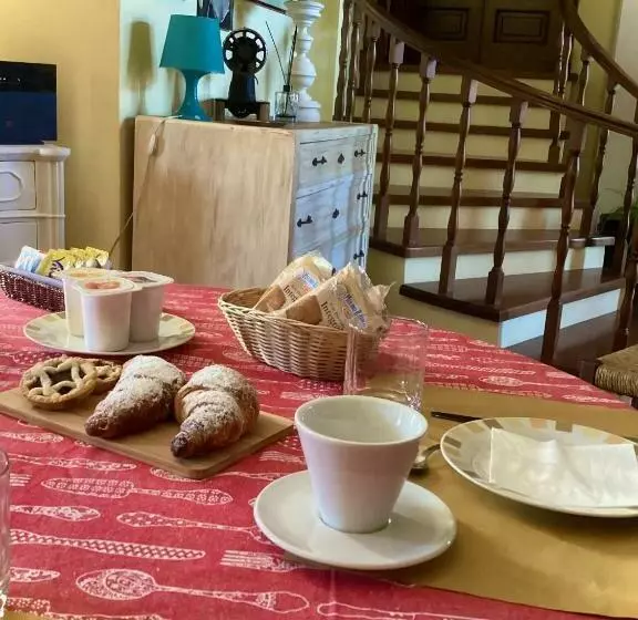 تختخواب و صبحانه Villa Orsini   A Retreat In Pisa   Food And Relax