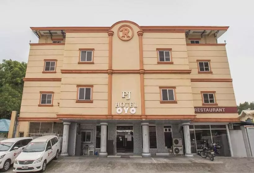 Hotelli Oyo 700 Pj Inn