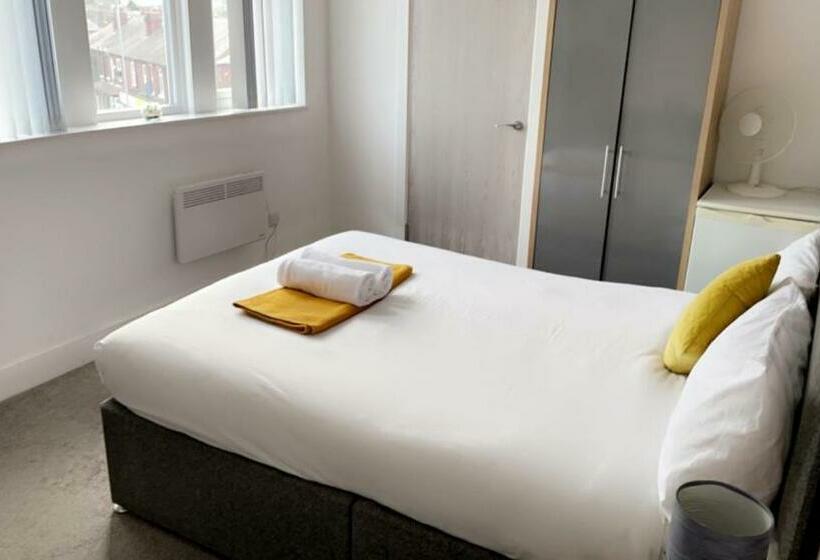 بنسيون Free Parking  Sandal Park View