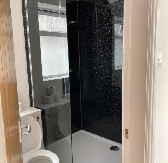 Пансион The Gladson Guesthouse