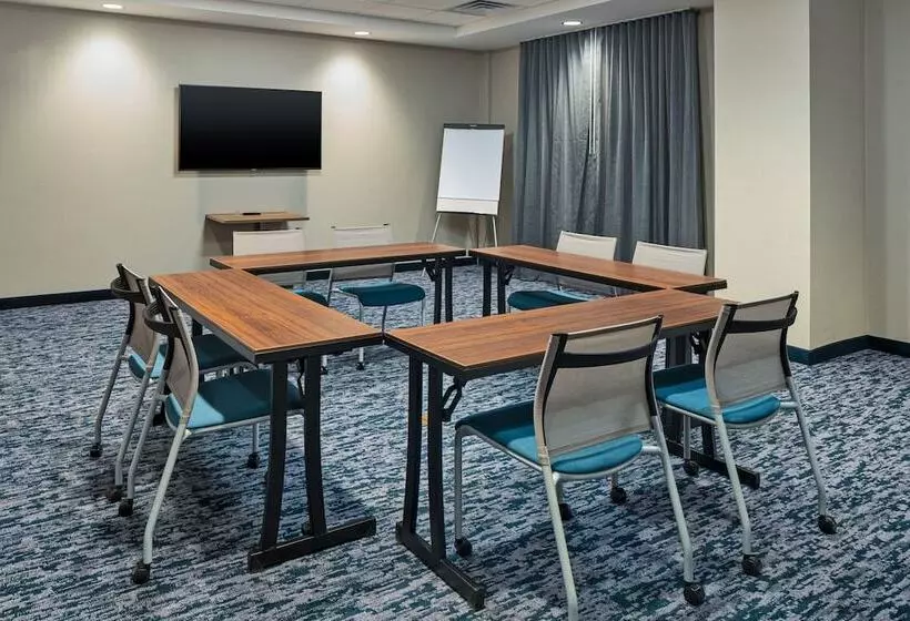 Hotelli Fairfield By Marriott Inn & Suites Somerset