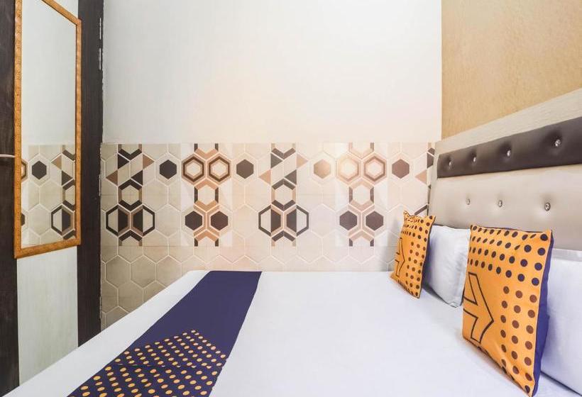 호텔 Spot On 74399  Vinamra